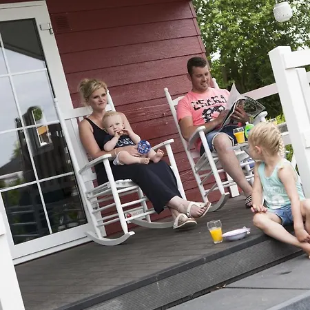 Σαλέ 6 Pers. Veluwelounge + Wellness *