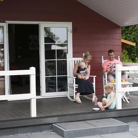 6 Pers. Veluwelounge + Wellness