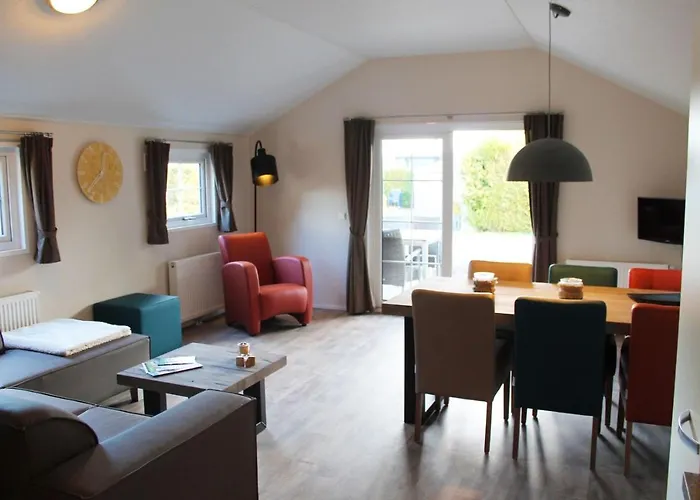 6 Pers. Veluwelounge + Wellness